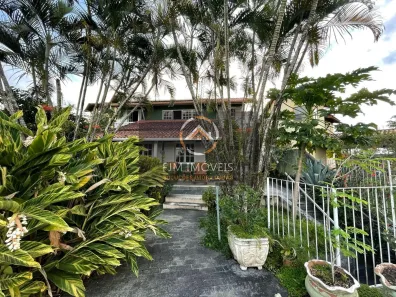 Casa de Condomínio com 6 Quartos à venda, 299m² no Sapê, Niterói