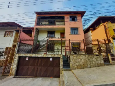 Casa com 2 Quartos à venda, 131m² no Bonfim, Juiz de Fora