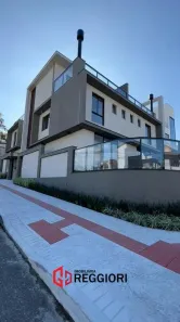 Casa com 3 Quartos à venda, 170m² no Ariribá, Balneário Camboriú