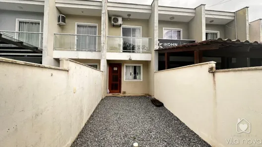 Casa com 2 Quartos à venda, 68m² no Vila Nova, Joinville