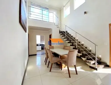 Casa com 3 Quartos à venda, 200m² no Caiçaras, Belo Horizonte