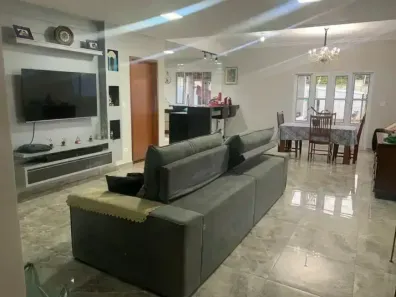 Casa de Condomínio com 3 Quartos à venda, 252m² no Itapecirica, Taubaté
