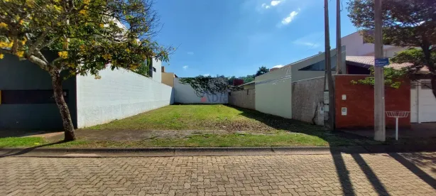 Lote/Terreno à venda, 308m² no Parque Espraiado, São Carlos