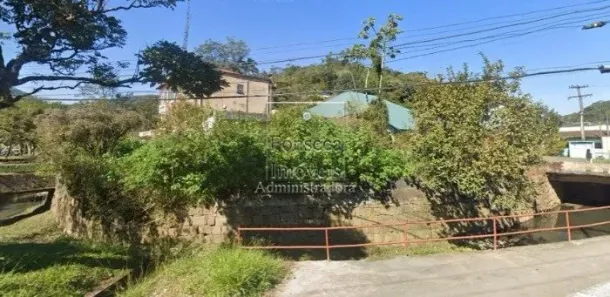 Lote/Terreno à venda, 140m² no Quitandinha, Petrópolis