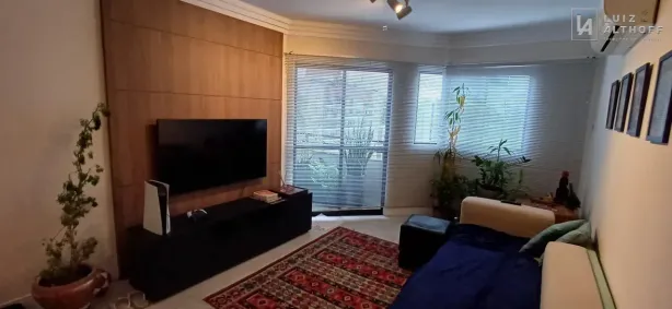Apartamento com 2 Quartos à venda, 81m² no Centro, Florianópolis