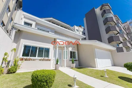 Casa com 4 Quartos à venda, 446m² no Ahú, Curitiba