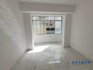 Apartamento com 3 Quartos para alugar, 115m² no Copacabana, Rio de Janeiro