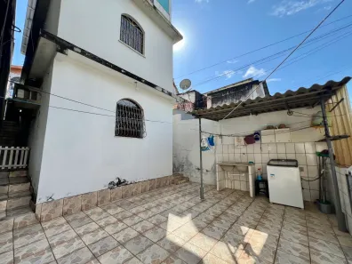 Casa com 5 Quartos à venda, 180m² no Centro, Manaus