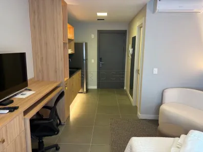 Apartamento com 1 Quarto para alugar, 26m² no Três Figueiras, Porto Alegre