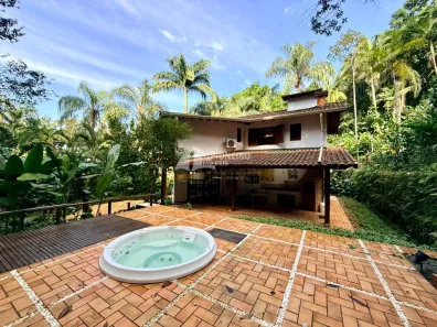 Casa de Condomínio com 4 Quartos à venda, 250m² no Camburi, São Sebastião