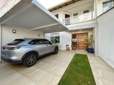 Casa com 3 Quartos à venda, 187m² no Três Barras, Contagem