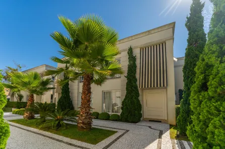 Casa de Condomínio com 3 Quartos à venda, 231m² no Vista Alegre, Curitiba