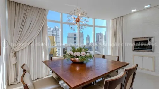 Apartamento com 3 Quartos à venda, 130m² no Centro, Balneário Camboriú