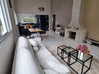 Casa de Condomínio com 3 Quartos à venda, 250m² no Jardim da Glória, Cotia