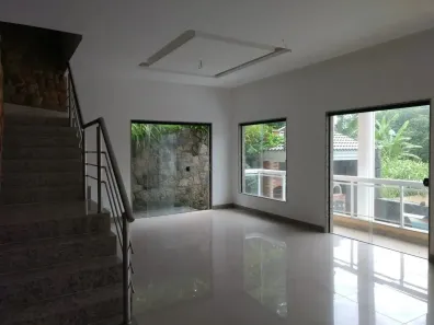 Casa de Condomínio com 3 Quartos para alugar, 250m² no Recreio dos Bandeirantes, Rio de Janeiro