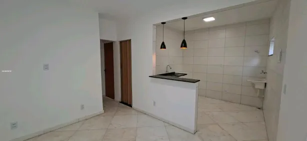 Casa com 2 Quartos para alugar, 50m² no Fazenda Grande do Retiro, Salvador