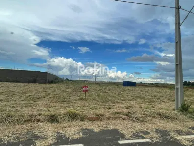 Lote/Terreno à venda, 275m² no Novo Mundo, Uberlândia