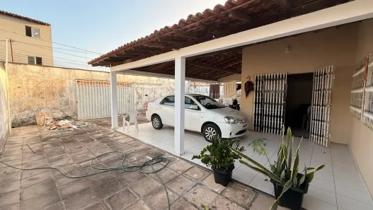 Casa com 4 Quartos para alugar, 300m² no Turu, São Luís