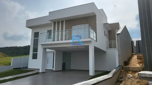 Casa com 4 Quartos para alugar, 219m² no Bairro Itapema, Itatiba