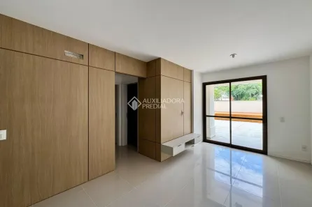 Apartamento com 2 Quartos à venda, 150m² no Trindade, Florianópolis