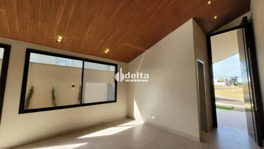 Casa de Condomínio com 3 Quartos à venda, 398m² no Gávea, Uberlândia