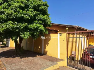 Casa com 3 Quartos à venda, 165m² no Jardim Caparroz, São José do Rio Preto