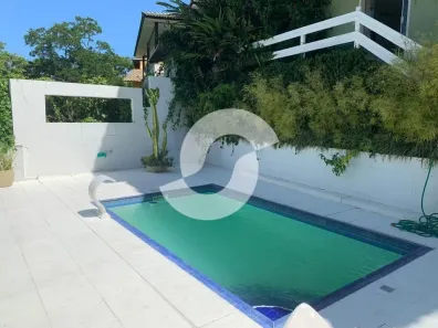 Casa de Condomínio com 4 Quartos à venda, 450m² no Serra Grande, Niterói