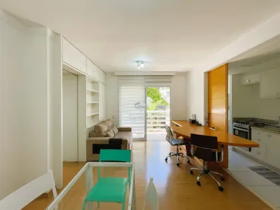 Apartamento com 1 Quarto para alugar, 55m² no Cambuí, Campinas
