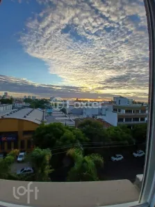 Apartamento com 2 Quartos à venda, 60m² no São João, Porto Alegre