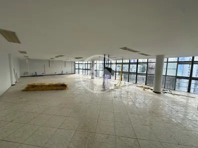 Sala Comercial para alugar, 300m² no Baú, Cuiabá