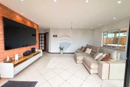 Casa com 3 Quartos à venda, 295m² no Ogiva, Cabo Frio