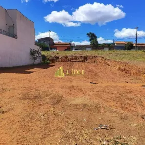 Lote/Terreno à venda, 250m² no Santa Rosa, Uberlândia