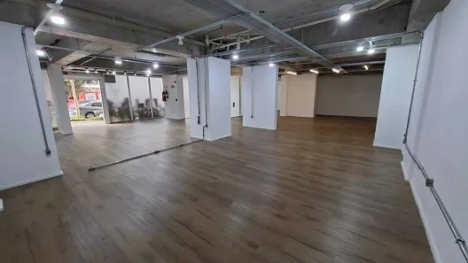 Ponto Comercial para alugar, 192m² no Pinheiros, São Paulo
