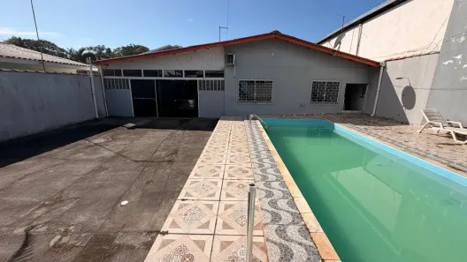 Imóvel Comercial com 3 Quartos à venda, 180m² no Sertaozinho, Matinhos