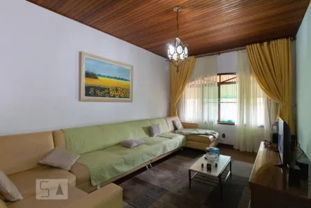 Casa com 3 Quartos à venda, 340m² no Vila Campesina, Osasco