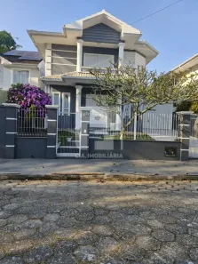 Casa com 3 Quartos à venda, 240m² no Santa Mônica, Florianópolis