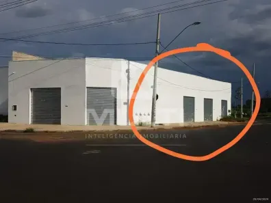 Ponto Comercial com 1 Quarto para alugar, 70m² no Loteamento Residencial Pequis, Uberlândia