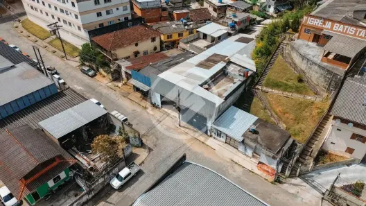 Galpão/Depósito/Armazém para alugar, 300m² no Meudon, Teresópolis
