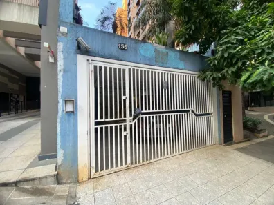 Casa com 9 Quartos para alugar, 250m² no Pinheiros, São Paulo
