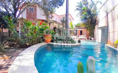 Casa com 3 Quartos à venda, 206m² no Maravista, Niterói