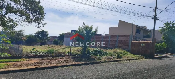 Lote/Terreno à venda, 400m² no Jardim Oriental, Maringá