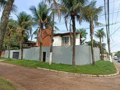 Casa com 4 Quartos à venda, 208m² no Jardim Virgínia, Guarujá
