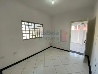 Casa com 2 Quartos para alugar, 65m² no Vila São José, Taubaté