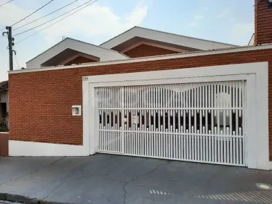Casa com 3 Quartos à venda, 220m² no Vila Monteiro (Gleba I), São Carlos