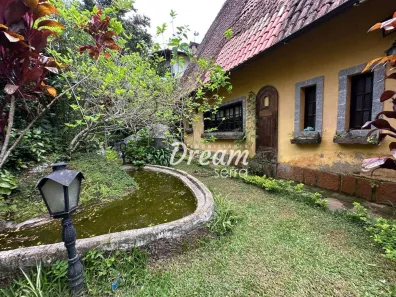 Casa com 4 Quartos à venda, 300m² no Granja Guarani, Teresópolis