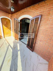 Casa com 4 Quartos à venda, 250m² no Conjunto Habitacional Presidente Castelo Branco, Carapicuíba