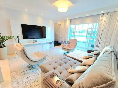 Sobrado com 3 Quartos à venda, 212m² no Embaré, Santos