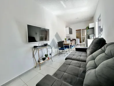 Casa de Condomínio com 2 Quartos à venda, 47m² no Vila La Brunetti, Itapetininga