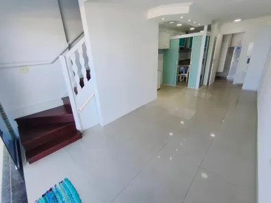 Ponto Comercial para alugar, 62m² no Praia Campista, Macaé