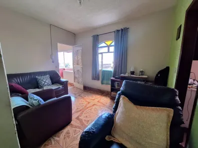 Casa com 6 Quartos à venda, 100m² no Parque Duval de Barros (Parque Durval de Barros), Ibirité